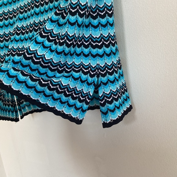 Vintage Exclusively Misook Geometric Pointelle Sleeveless Blouse Size Medium - Picture 5 of 8